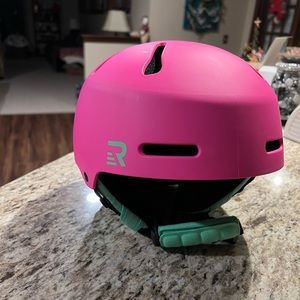 Retrocspec Snow Sports Helmet